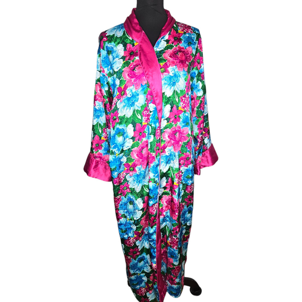 Victoria's Secret Gold Label Pink Floral Robe Size: M/L‎